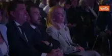Lungo applauso per Meloni al Meeting di Rimini, la premier: "Accoglienza commuovente"