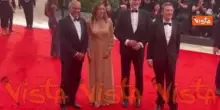 Venezia 82, il Ministro Giuli sfila sul red carpet della Mostra del Cinema