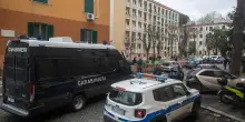 Giornalista Mediaset e la troupe aggrediti al Quarticciolo: come finisce la storiaccia