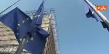 Deraglia funicolare a Lisbona, bandiere a mezz'asta su palazzi istituzioni Ue per onorare vittime