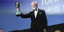 Leone d'Oro per il miglior film a Jarmusch, premi a Rosi e Servillo