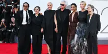 A Venezia Leone d'oro a Jarmush, premiati Servillo e Rosi