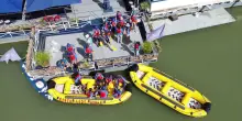 Volontari in azione sul Tevere, rimossi 100 kg di rifiuti galleggianti