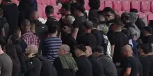 Israele-Italia, lo sfregio degli ultras italiani: di spalle per l'inno israeliano