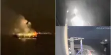 "Colpiti da un drone", fiamme sulla barca di Greta. Ma la Tunisia smentisce l'attacco