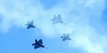 La Polonia abbatte droni russi nel suo spazio aereo