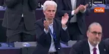 Von der Leyen: "Ue solidale con Polonia", standing ovation a Strasburgo