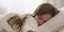 Disturbi nel sonno nei bambini, i consigli per guidarli nel riposo