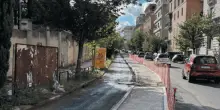 Ciclabile di via Panama, i residenti protestano. Il Comune ci ripensa, pronta la retromarcia