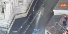 Scontri al corteo pro Gaza a Roma, gli idranti della Polizia in azione a Santa Maria Maggiore