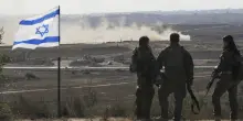 I soldati di Israele a Gaza si ritirano lungo le linee concordate. Ieri morto un riservista e altri raid