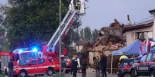 Esplosione durante lo sgombero di un casolare. Morti 3 carabinieri, fermati 2 fratelli