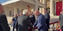 Canonizzazioni, Fontana in piazza San Pietro "Santi costruttori pace"