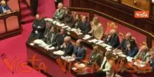 Meloni a M5s: Non sono scappata da conferenza stampa ma andata a funerale carabinieri, applauso Aula
