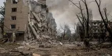 Ucraina: attacchi russi a Kherson, due morti e nove feriti