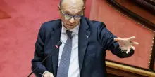 Scuola, firmato il decreto per l'abbattimento delle barriere architettoniche. Stanziati oltre 18,6 milioni di euro