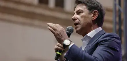 Conte rieletto con l'89% dei voti alla presidenza del M5S