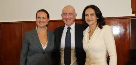 Il Museo del Genio riapre a Roma con due mostre su Vivian Maier e Ugo Nespolo