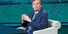 Burioni lascia i social: “Stanco degli insulti e dell’IA”. Il commento di Bassetti