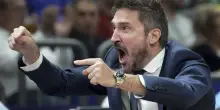 Eurobasket 2025, Italia in rimonta contro la Spagna: Pozzecco vede il primo posto nel girone