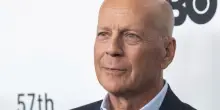 Bruce Willis e la malattia: peggiorano le condizioni, ecco come sta