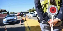 Milano, in fuga da controllo polizia: 21enne cade e muore in ospedale