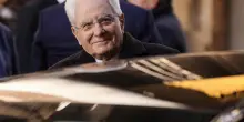 Mattarella compie 84 anni, gli auguri della politica