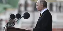 A Mosca la parata del Giorno della Vittoria. Putin: “Festa più importante per Paese”