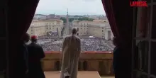 Papa Leone XIV si affaccia per il Regina Coeli, l’ovazione dei fedeli