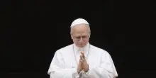 Papa Leone XIV, ieri l’appello per la pace. Oggi l’incontro con i media