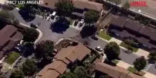 Usa, piccolo aereo si schianta sulle case a San Diego: tre vittime