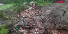 Ucraina, cumuli di macerie e lacrime: cosa resta di Zhytomyr dopo l’attacco russo