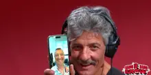 “Radio2 Radio Show. La Pennicanza”, Fiorello videochiama Amadeus: “Guardate, è tornato in Rai!”