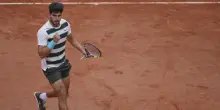 Roland Garros 2025, esordio ok per Alcaraz: Zeppieri battuto in tre set