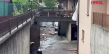 Bergamo, esplosione in villetta a Bagnatica: i soccorsi sul posto