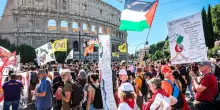 Roma, migliaia in piazza per corteo contro Decreto Sicurezza