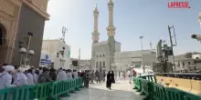 I pellegrini musulmani alla Mecca per l’Hajj, l’annuale pellegrinaggio islamico