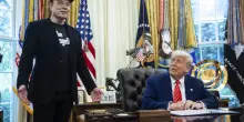 Trump: “Esamineremo tutti i contratti di Musk col governo”. Il miliardario: “Serve nuovo partito”
