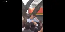 Colombia, spari contro candidato a presidenziali Uribe: il momento dell’attentato