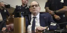 #MeToo, non raggiunto verdetto su accusa stupro per Weinstein
