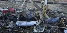 Ucraina, nella notte missili russi su Kiev: morti e feriti