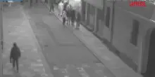 Reggio Emilia, fermata baby gang: i video delle rapine e delle aggressioni