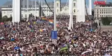Budapest Pride, 200mila manifestanti in piazza sfidano il divieto del governo