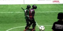 Cina, primo partita di calcio tra robot umanoidi