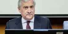 Tajani e la bandiera europea, il post su X fa discutere