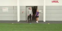 Regno Unito, principe William fa visita alla nazionale femminile inglese di calcio