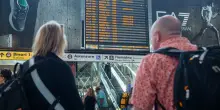 Sciopero treni 8 luglio: caos a Roma e Milano, cancellazioni e ritardi di 2 ore