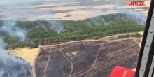 Romania, in azione gli elicotteri per spegnere gli incendi