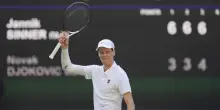 Wimbledon 2025: Sinner in finale per la rivincita con Alcaraz, demolito Djokovic
