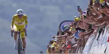 Tour de France 2025, Pogacar vince la 13a tappa: la gara in 5 foto